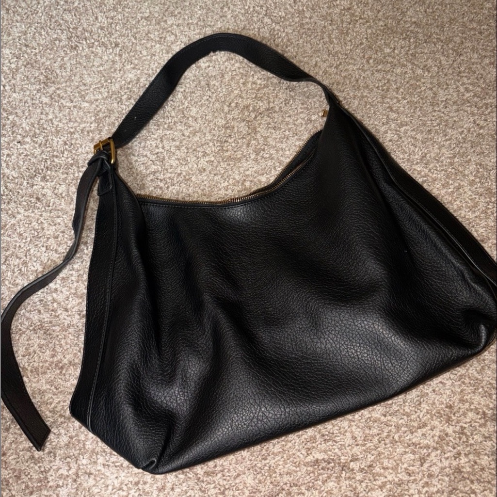 Old Navy Classic Black Shoulder Bag